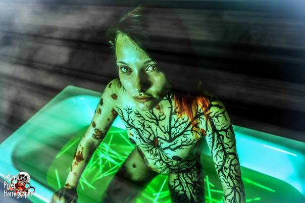 Adam Pixel Horrography - model Ashen Falls